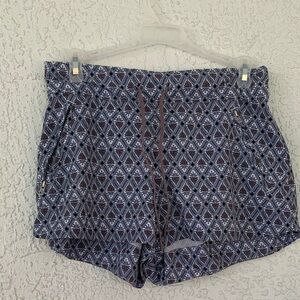 Athleta Blue and White Geometric Athletic Shorts size 4
